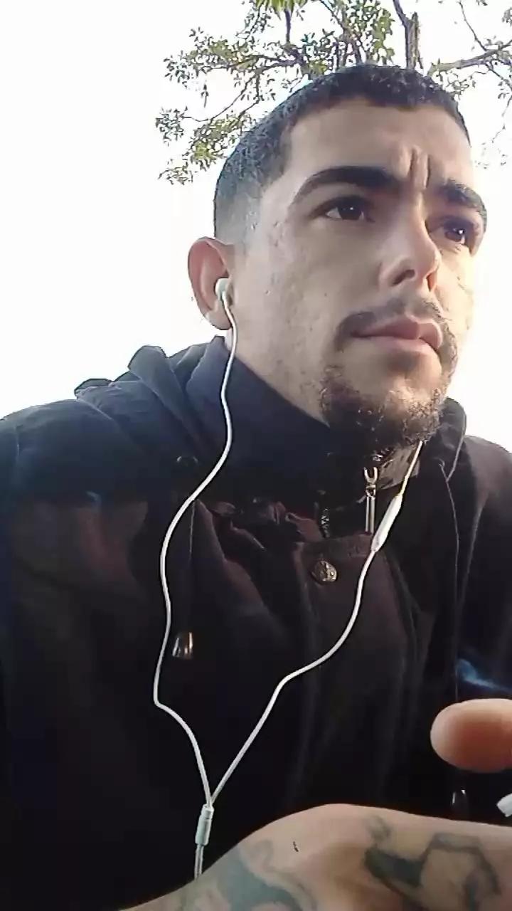 AbrahaoLutador on Cam4 
