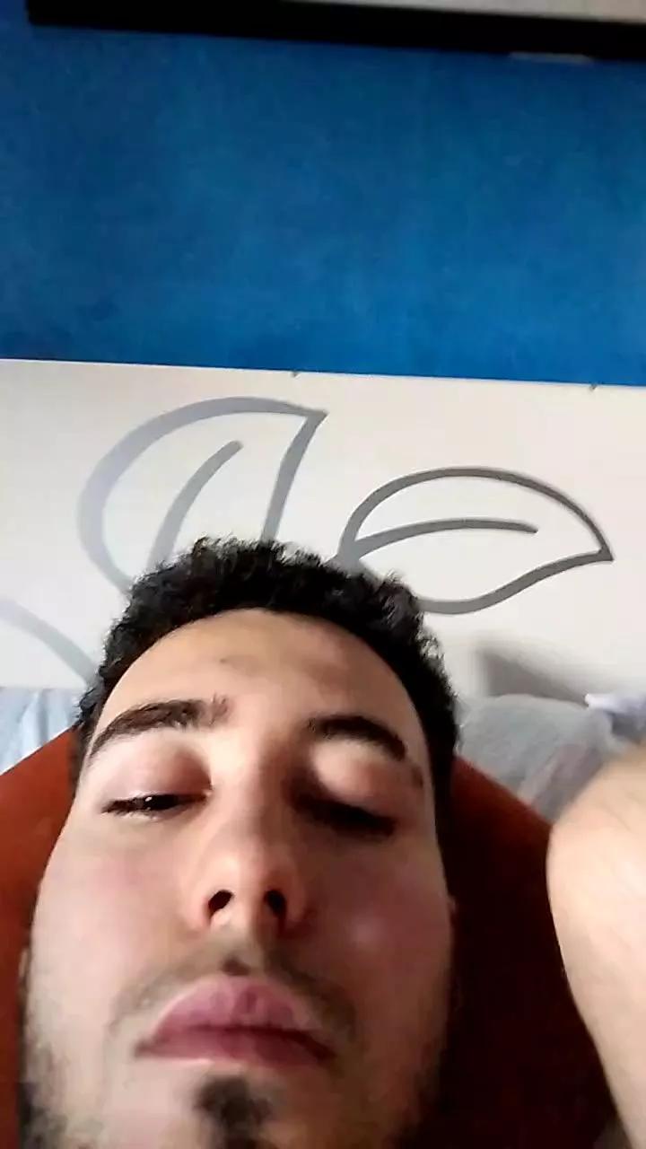 adrii091 on Cam4 