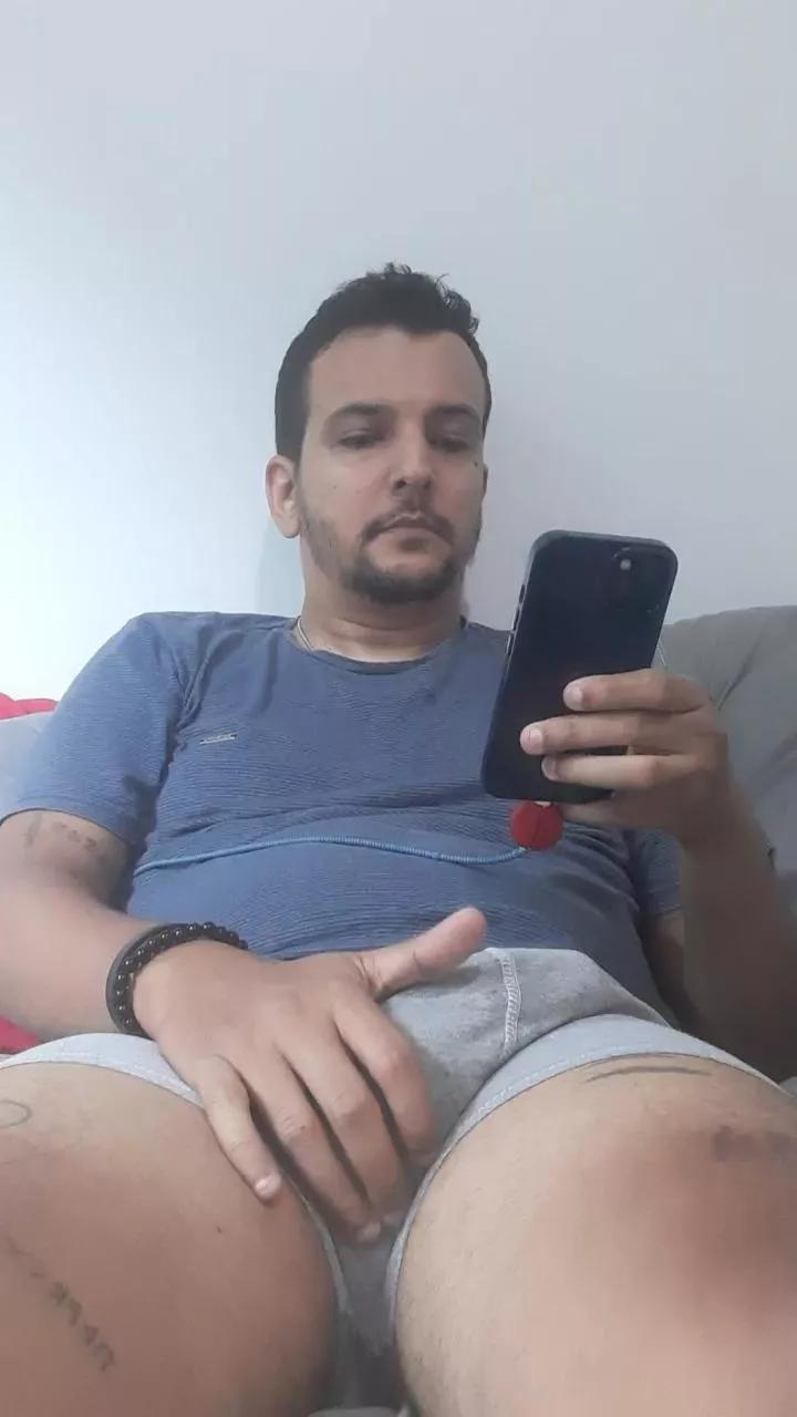 Alcatraz9090 on Cam4 