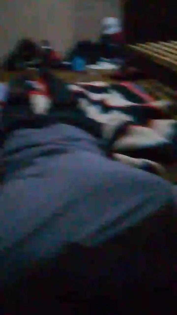 Aleheil_Poringa on Cam4 