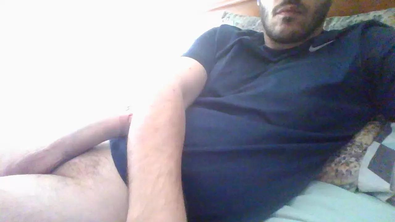 Alvarobcn34 on Cam4 