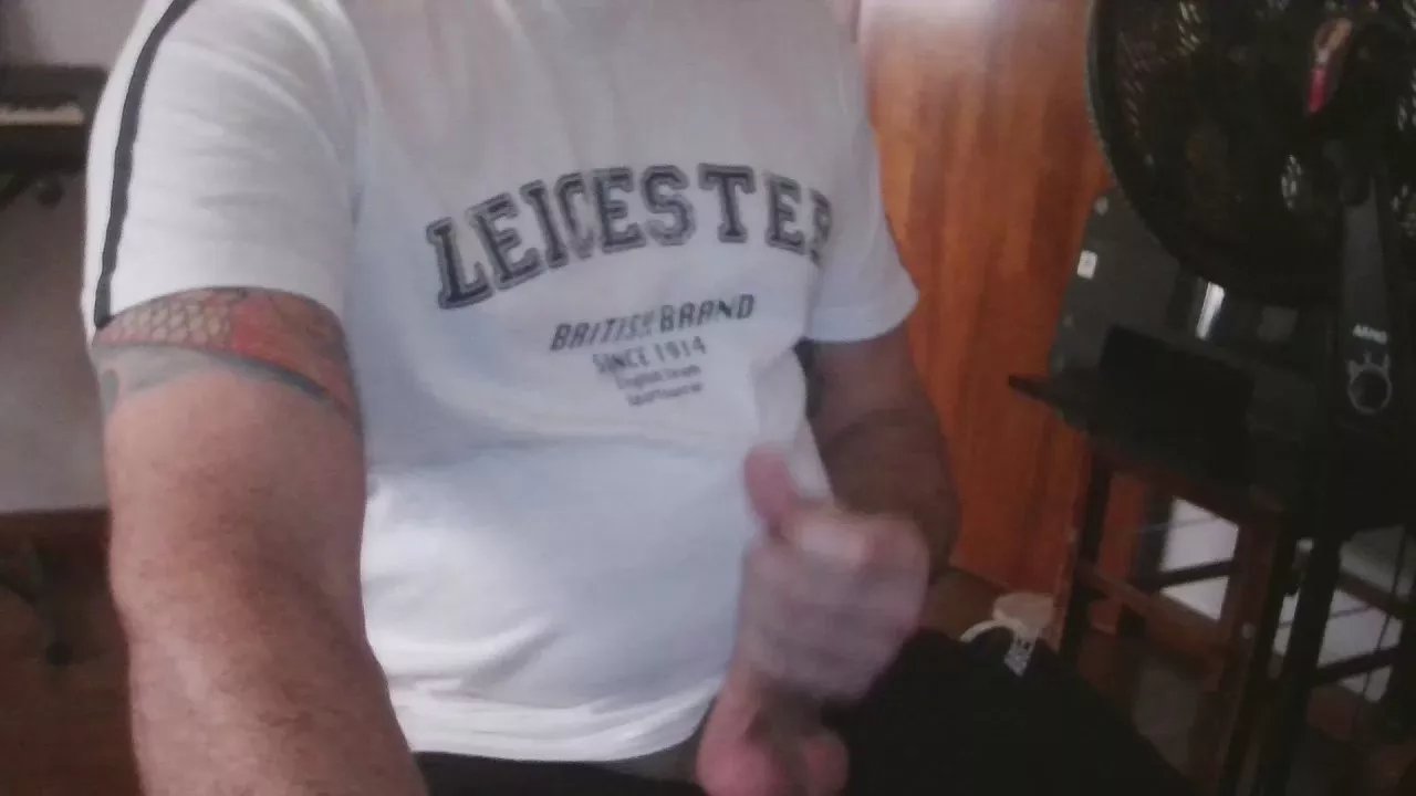 Offline Anders19cm on Cam4