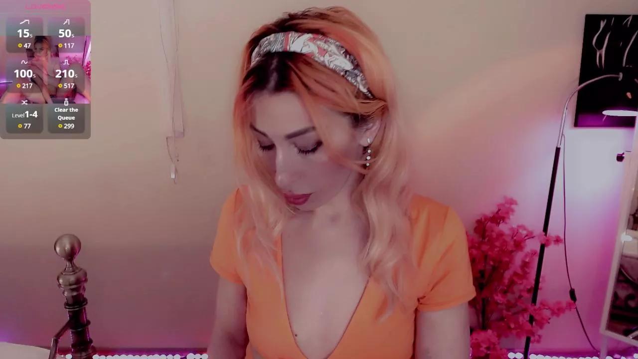 AnnieGOld on Cam4 