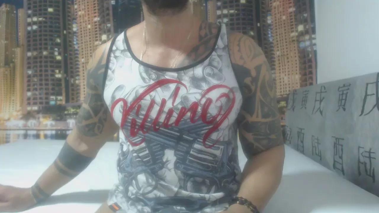 antua_ on Cam4 