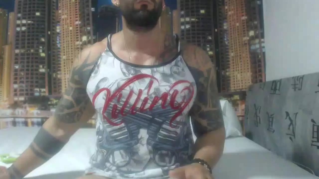 antua_ on Cam4 