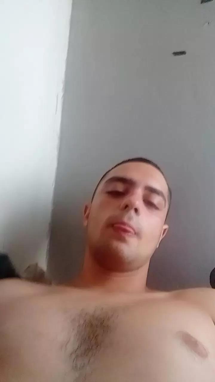 Artur520 on Cam4 