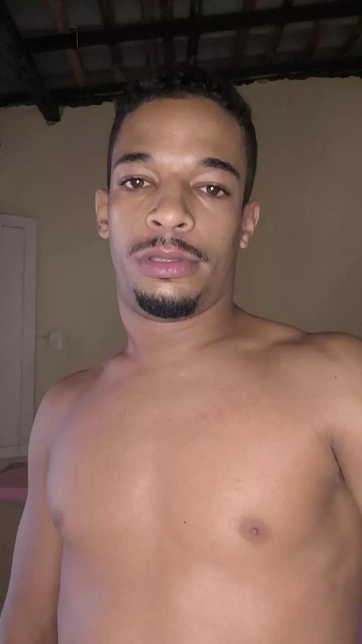 Avastmill on Cam4 