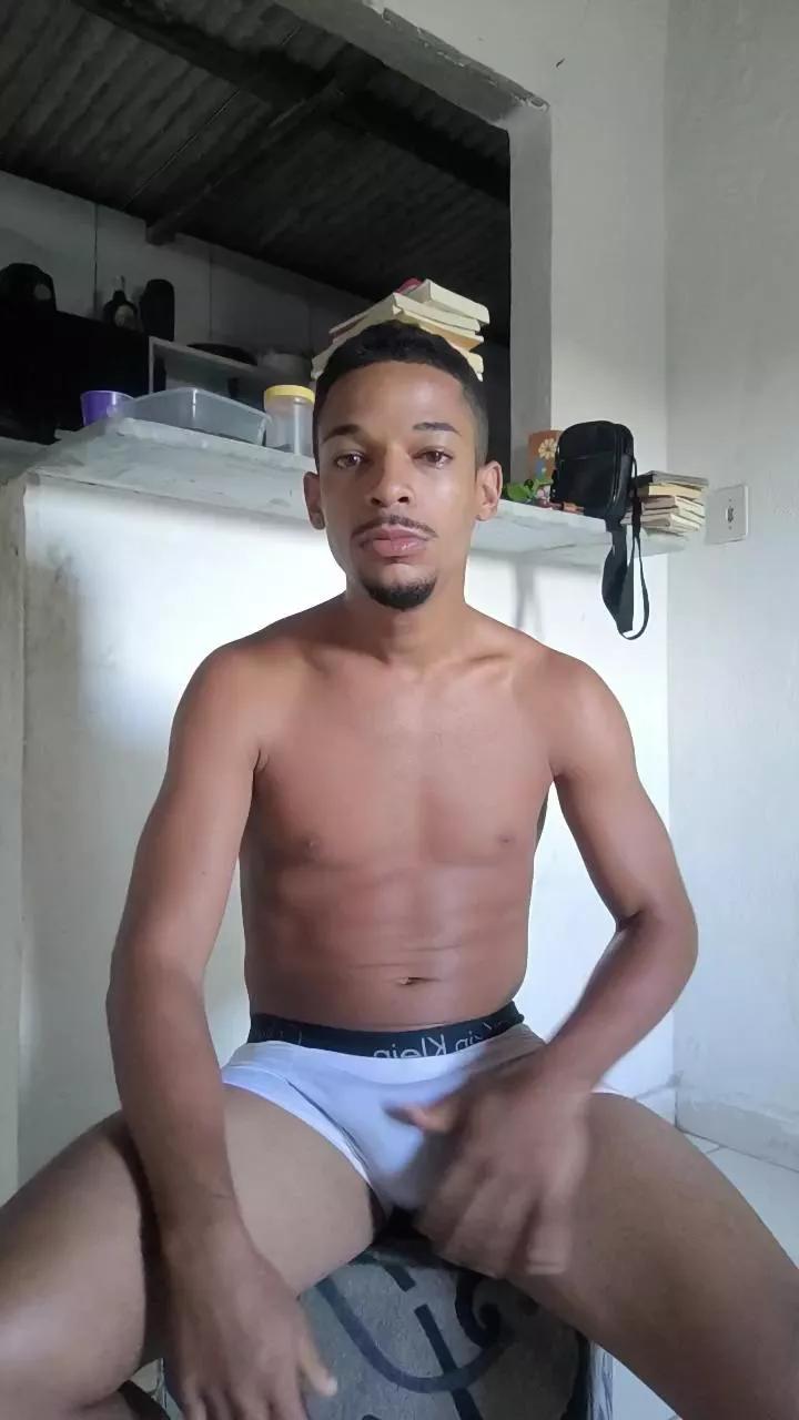 Avastmill on Cam4 