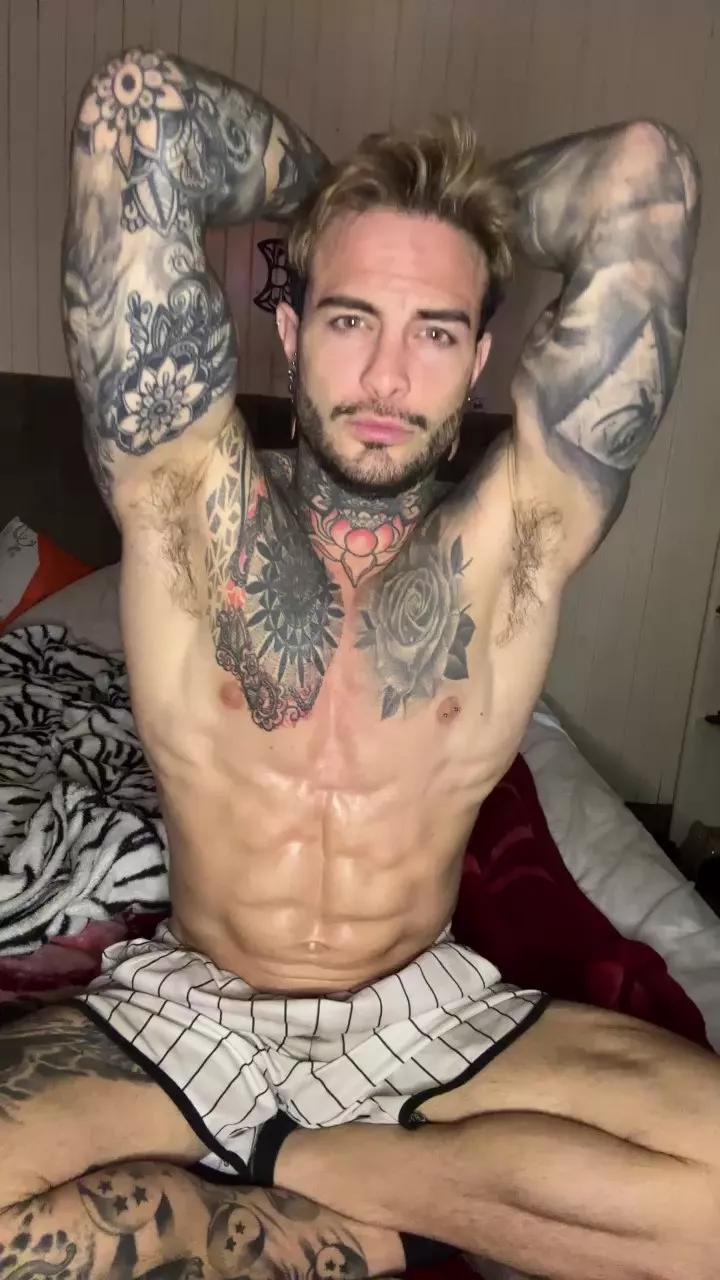 Babytatto on Cam4 