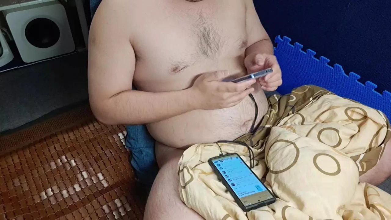 Offline bear484 on Cam4