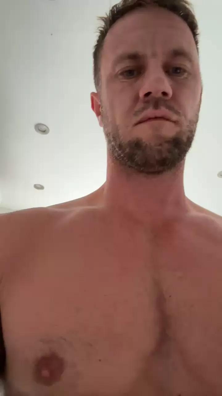 Benjay74 on Cam4 