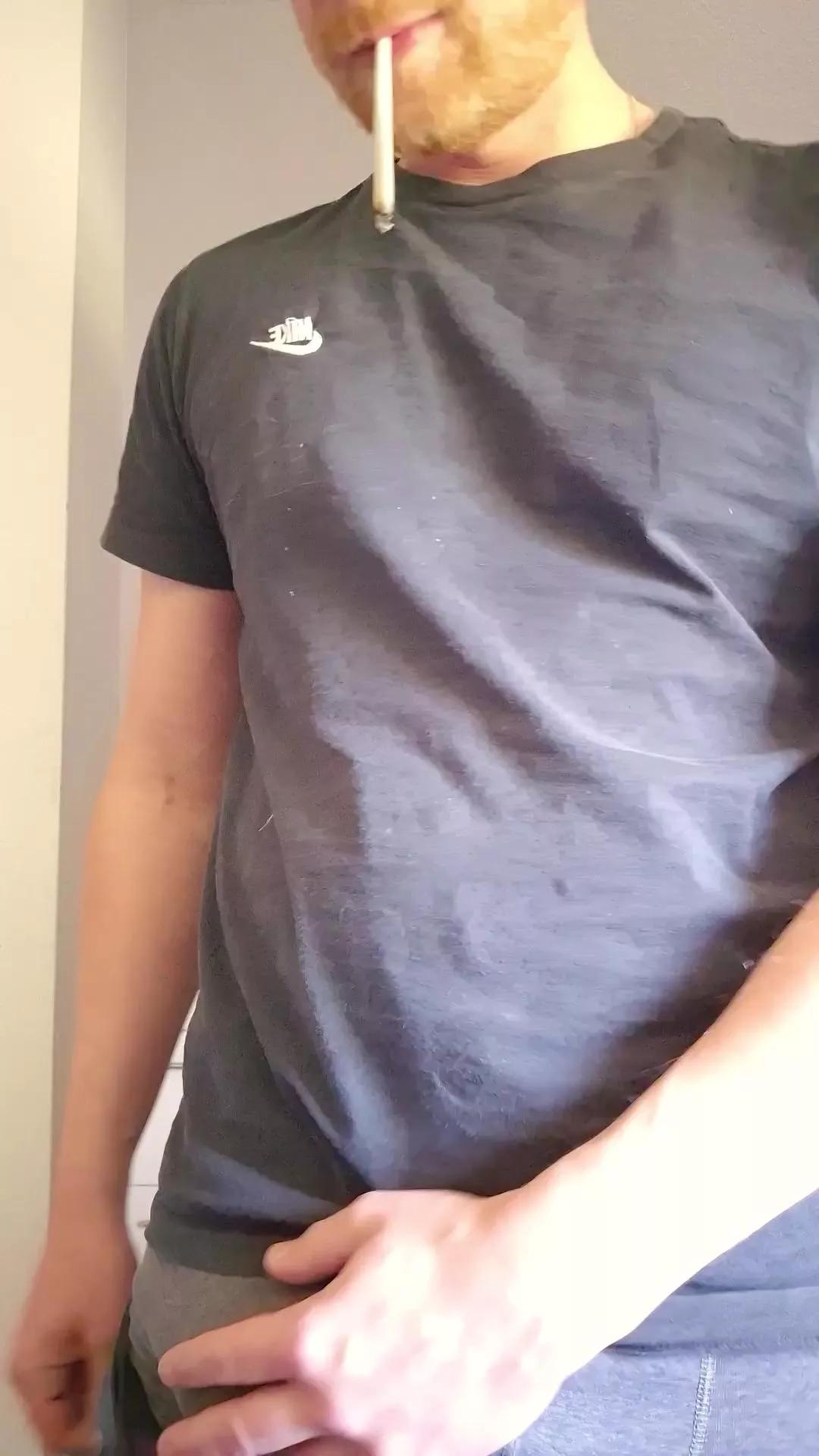 BigUncutBiGuy on Cam4 