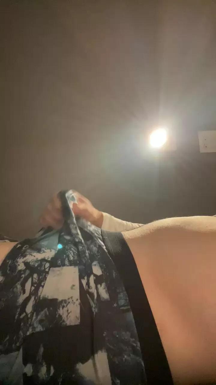 binbin22 on Cam4 