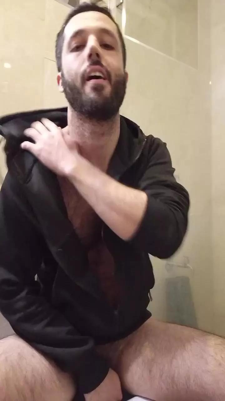 Bisius92 on Cam4 