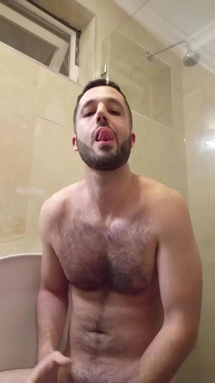 Bisius92 on Cam4 