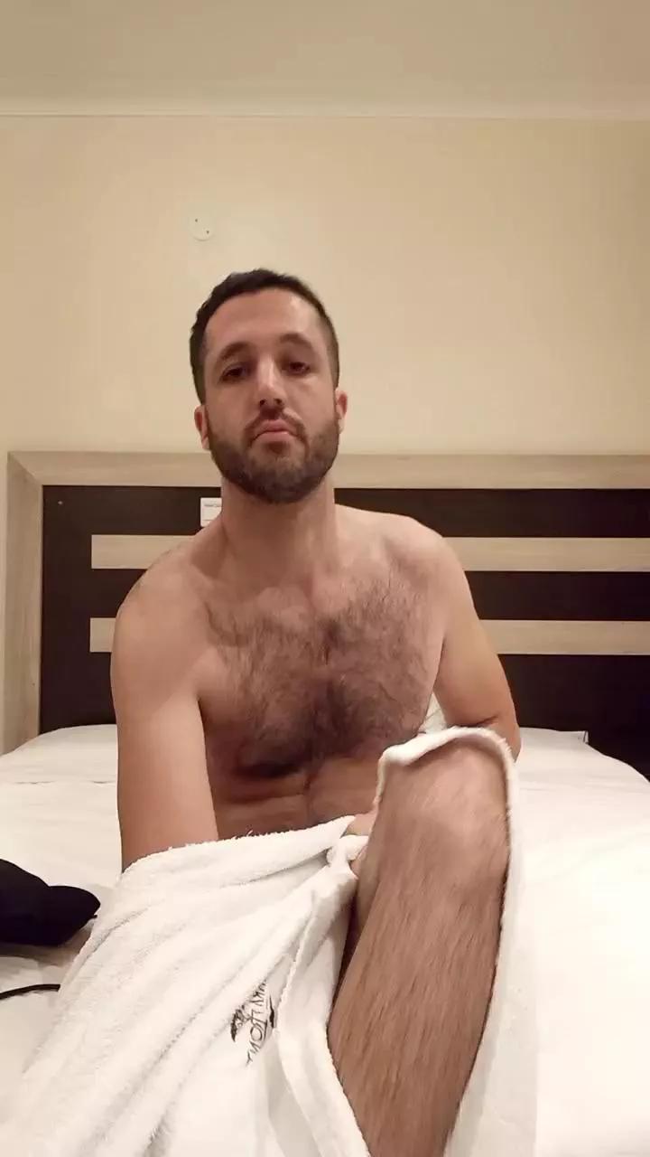 Bisius92 on Cam4 