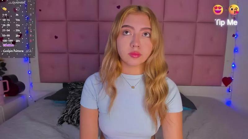 Bonni_Lohans on Cam4 