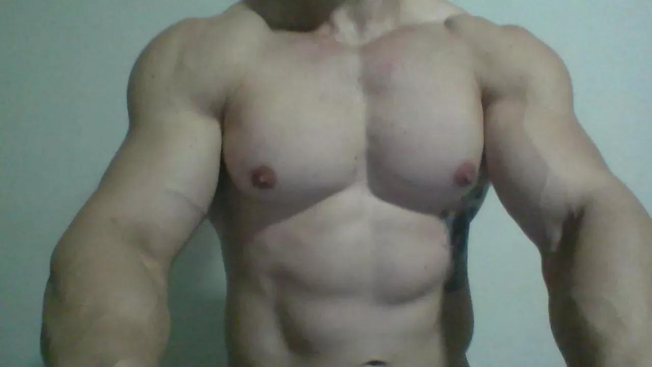 BranquinhoFit on Cam4 