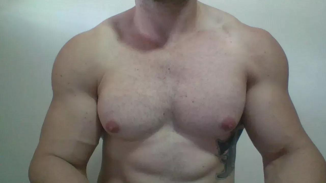 BranquinhoFit on Cam4 