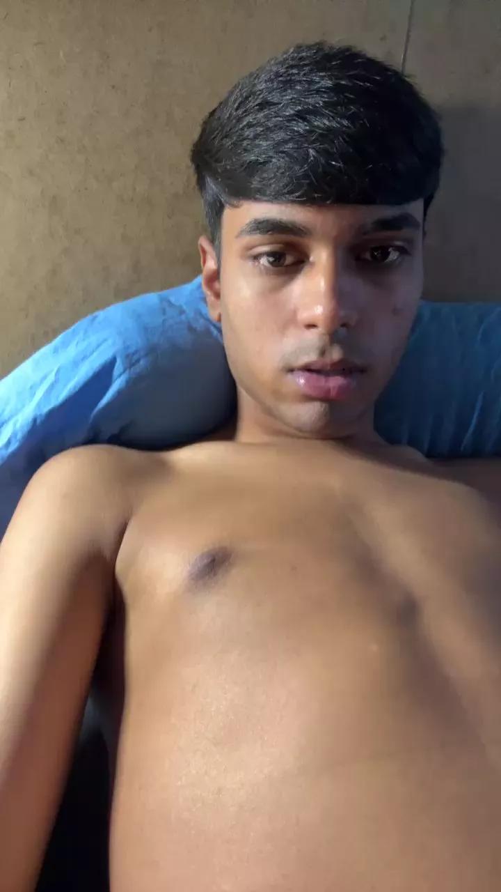 buddy204 on Cam4 
