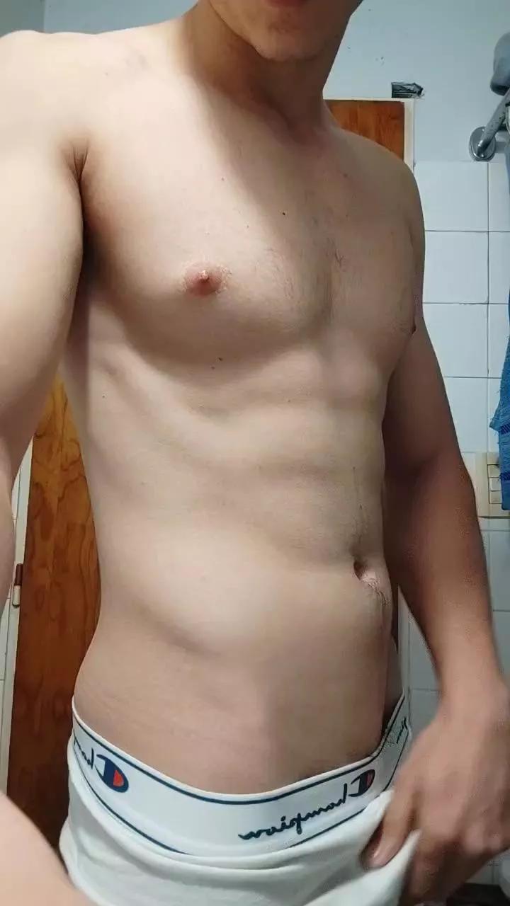 Cannabunker1 on Cam4 