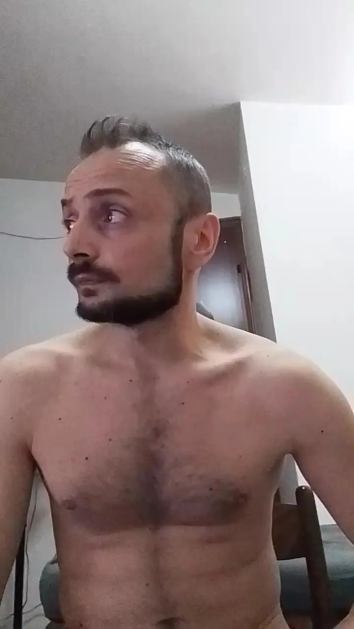 Offline casertaxxx on Cam4