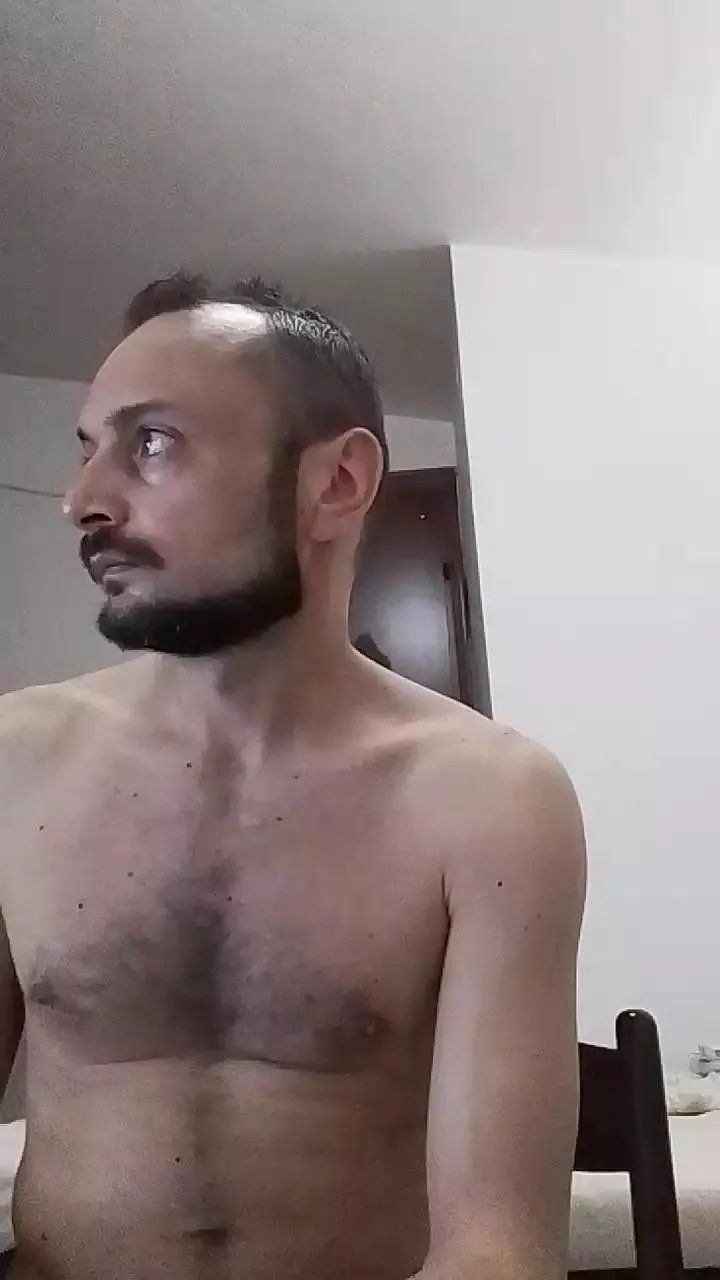 Offline casertaxxx on Cam4