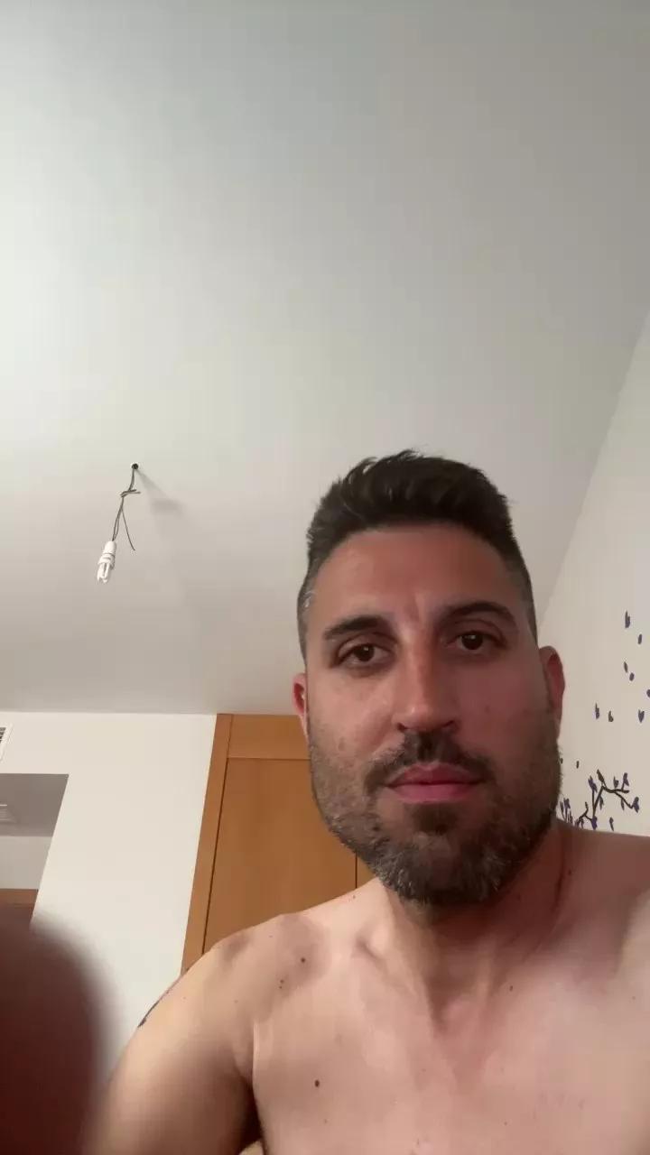 Chicodulce34 on Cam4 