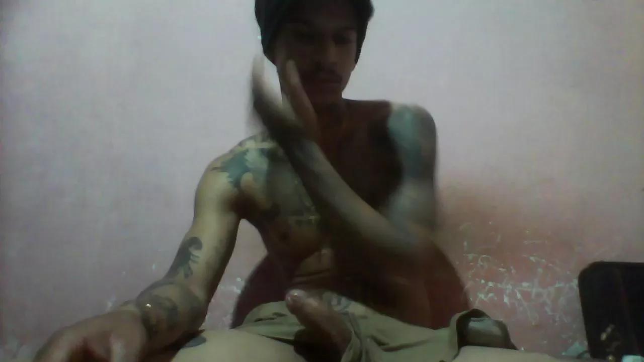 criasss on Cam4 