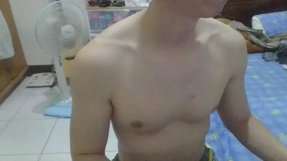 cutenewmemory22 on Cam4 