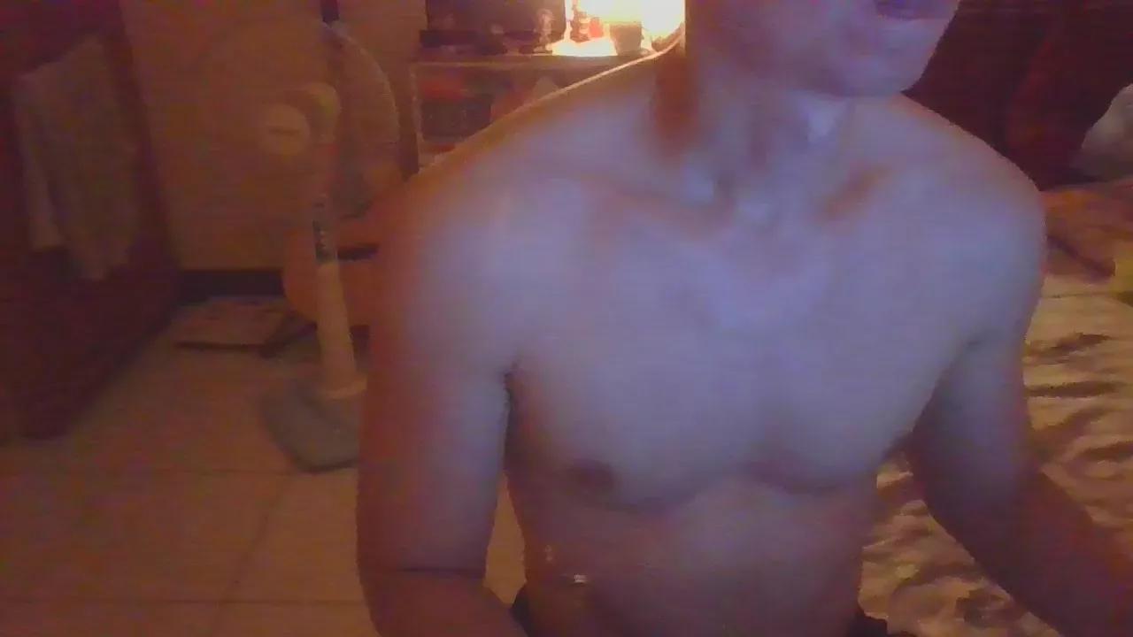 cutenewmemory22 on Cam4 