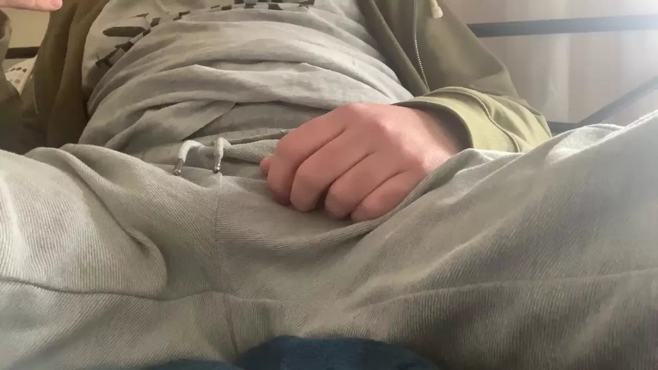 Offline Daddy_lover99 on Cam4