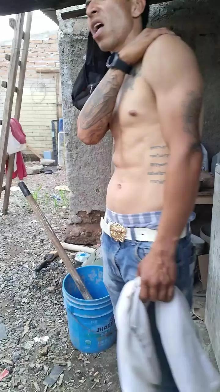 dan666mex on Cam4 