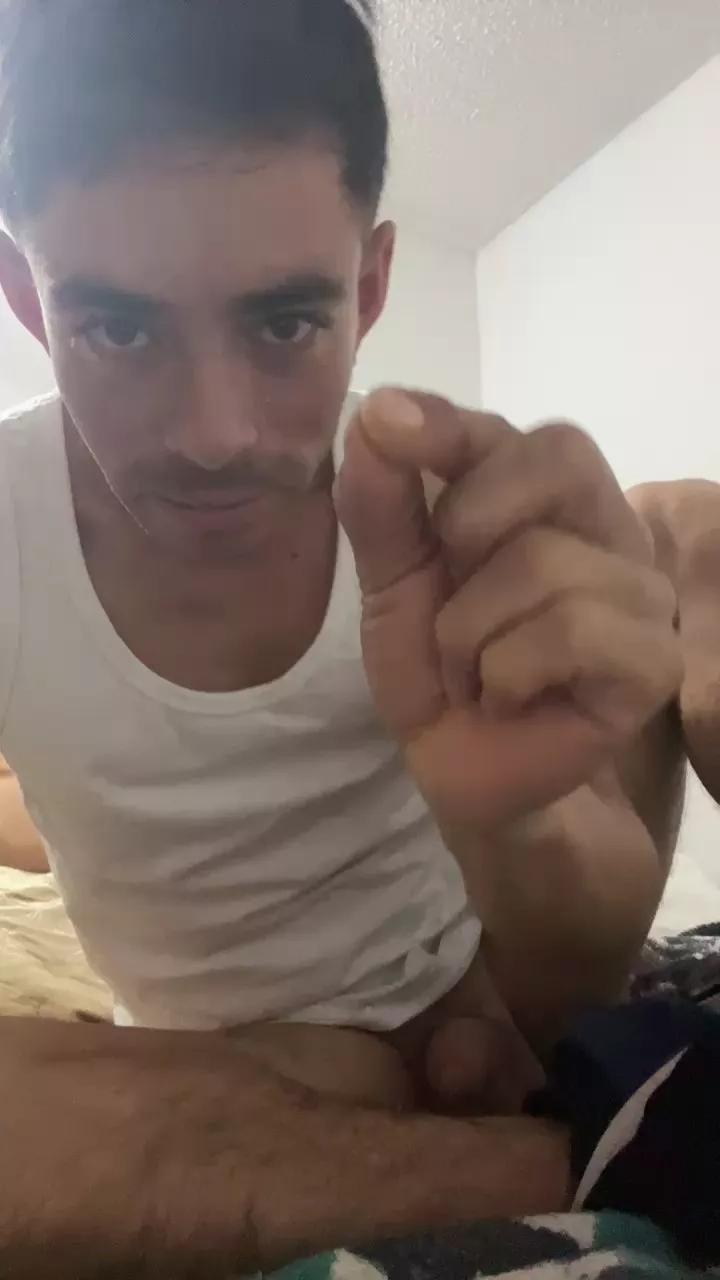 Dandolatoda on Cam4 