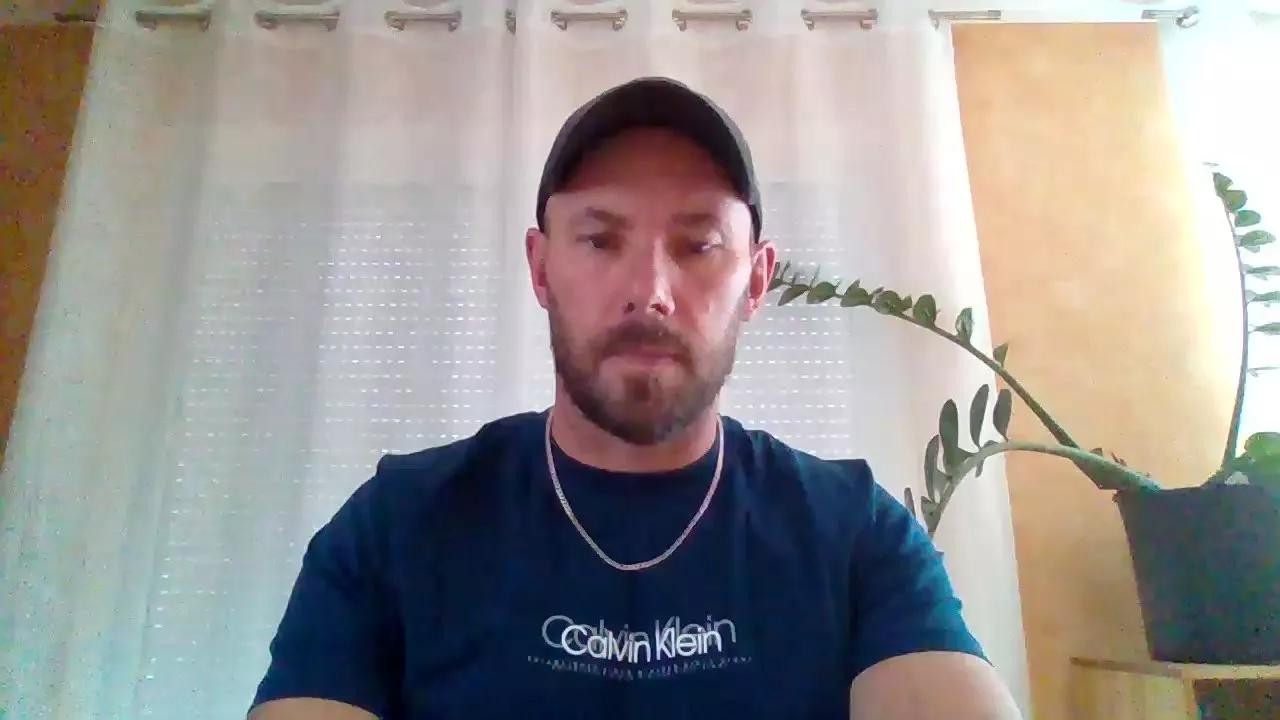 daniel6303 on Cam4 