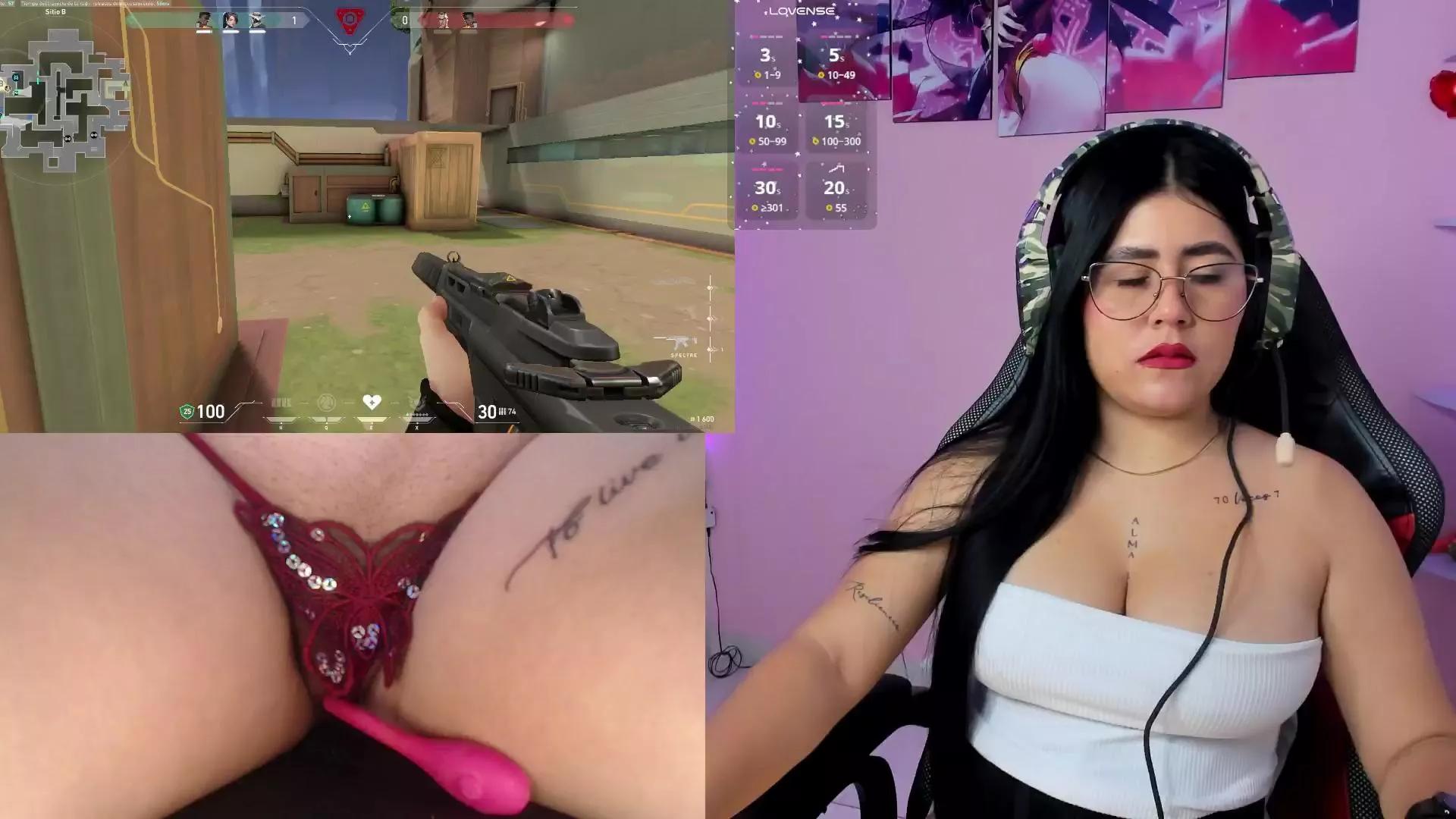 DanielaMendez on Cam4 