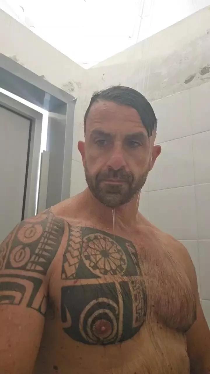 Danyrose81 on Cam4 