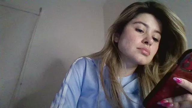 Devilbabi on Cam4 
