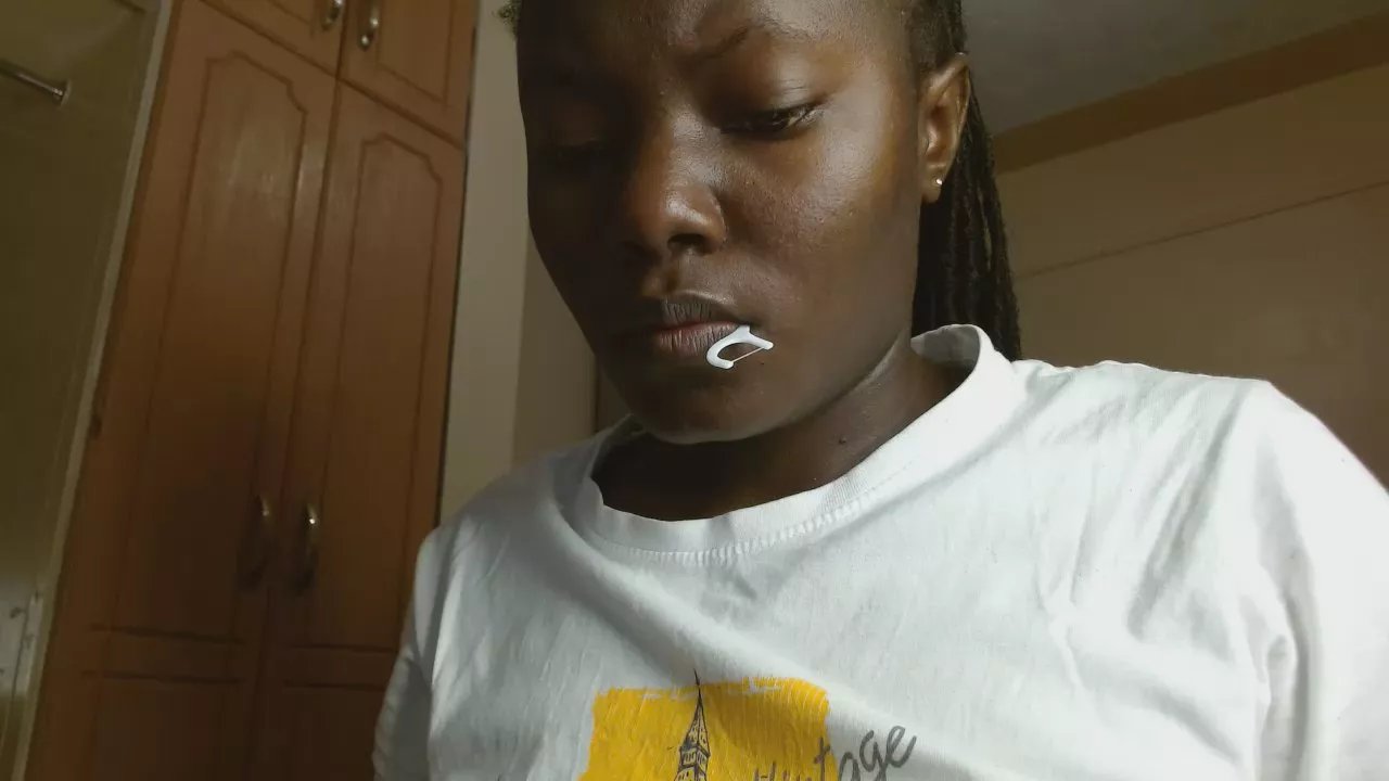 Offline Ebonysager on Cam4