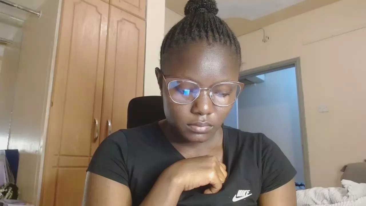 Offline Ebonysager on Cam4