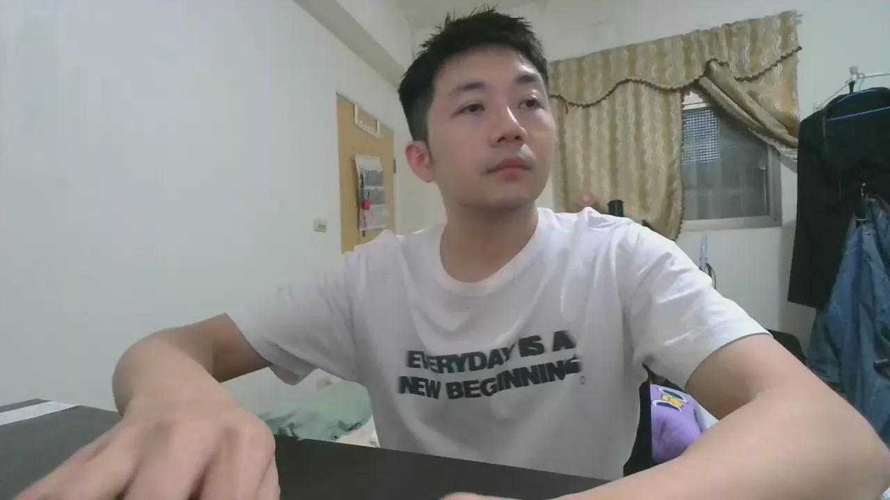 egg019763 on Cam4 