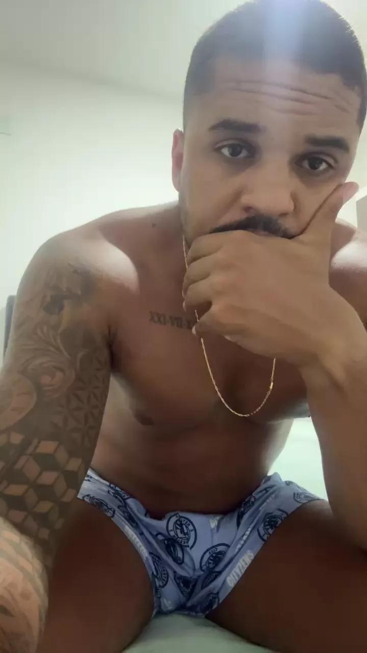 Ejfilho on Cam4 