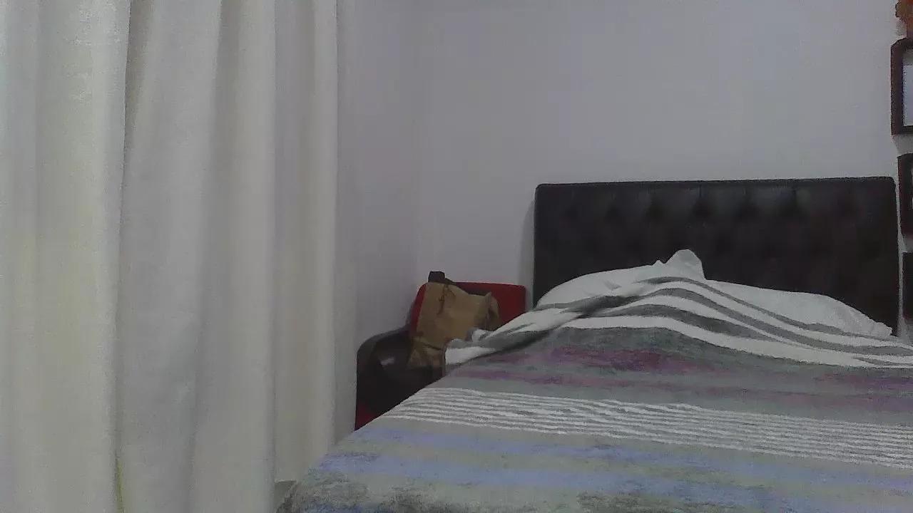 Ejfilho on Cam4 