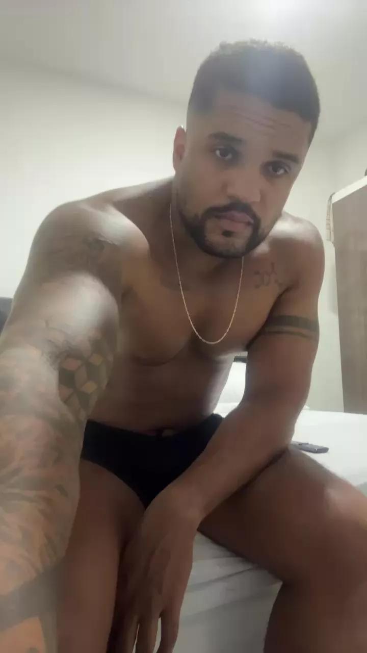 Ejfilho on Cam4 