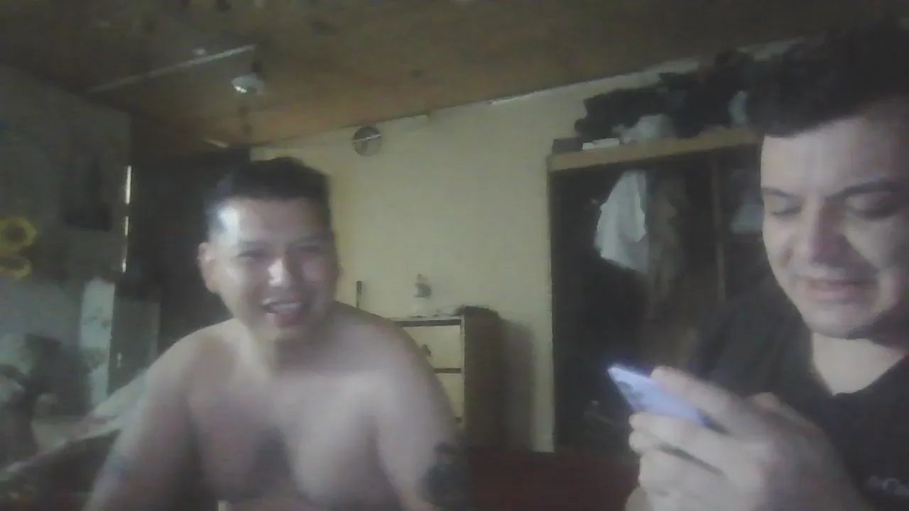 Offline ElBandioloco on Cam4