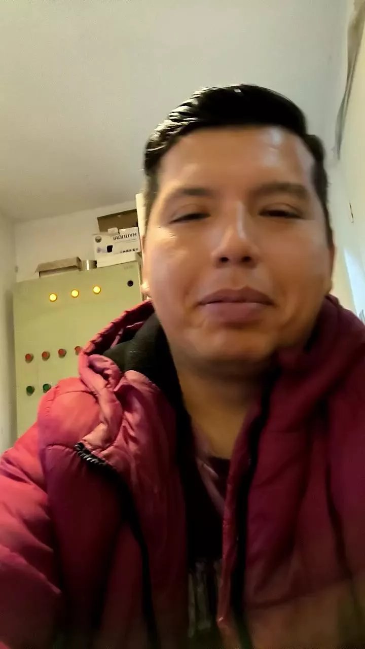 Offline ElBandioloco on Cam4