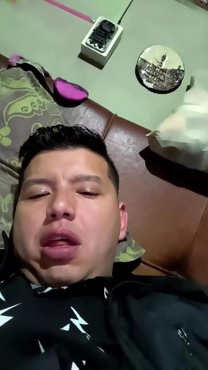 Offline ElBandioloco on Cam4