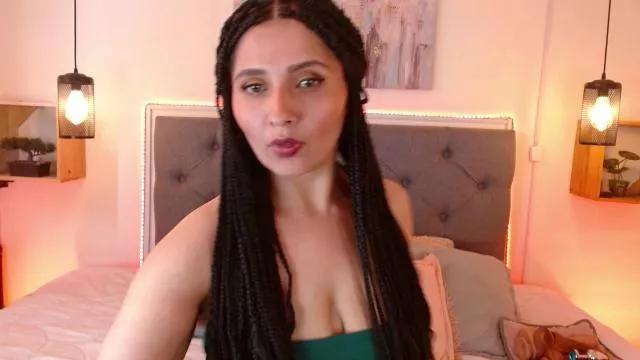 Emily_leinner on Cam4 