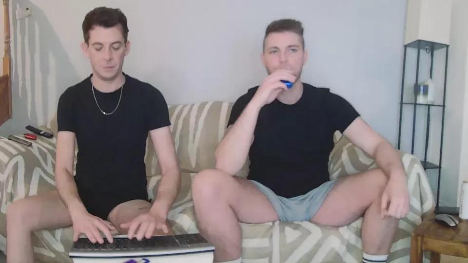 englishladxxx on Cam4 