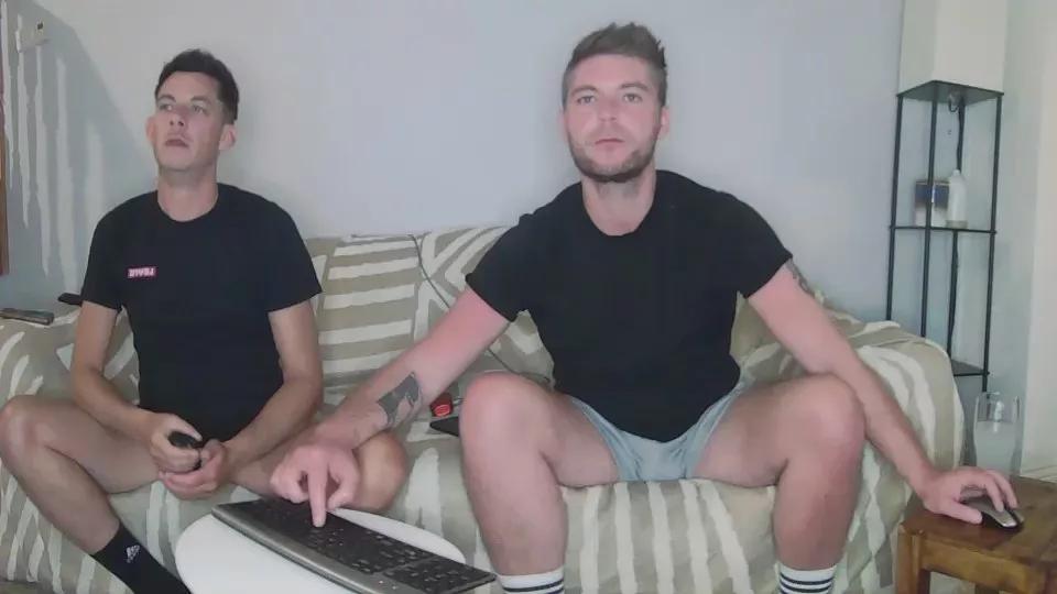 englishladxxx on Cam4 